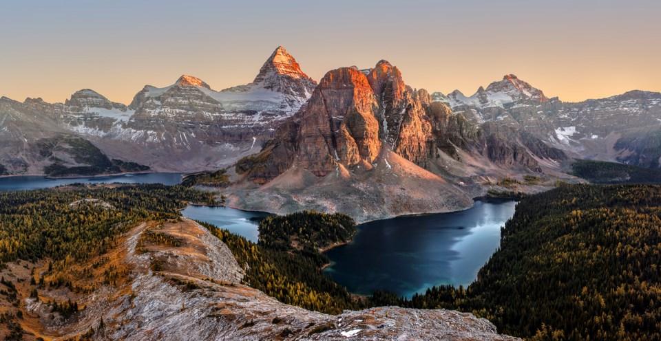 Collacott_PM550-B-Allmighty Assiniboine-
