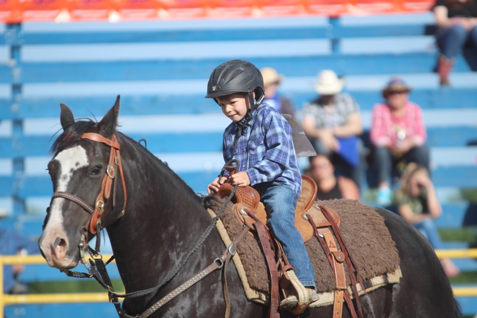 The 53rd annual Airdrie Pro Rodeo kicked off June 28 with a slate of Junior Rodeo events. The evening began with peewee barrel racing, which saw contestants under the age of nine mount their horses and make their way around the three barrels in the arena.
Photo by Ben Sherick/Rocky View Publishing