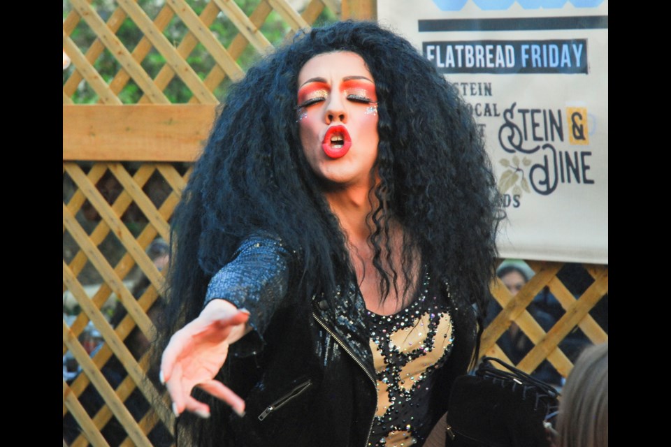 Angelina Starchild (@angelinastarchild) was spectacular at the June 22 inaugural drag show hosted by Sorso Lounge, Espresso & Wine Bar. The high-energy performer had the crowd cheering and dancing along with her.
Photo by Allison Chorney/Rocky View Publishing