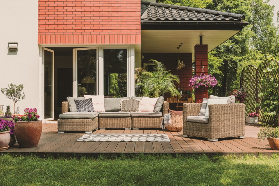 hh-outdoorlivingspace
