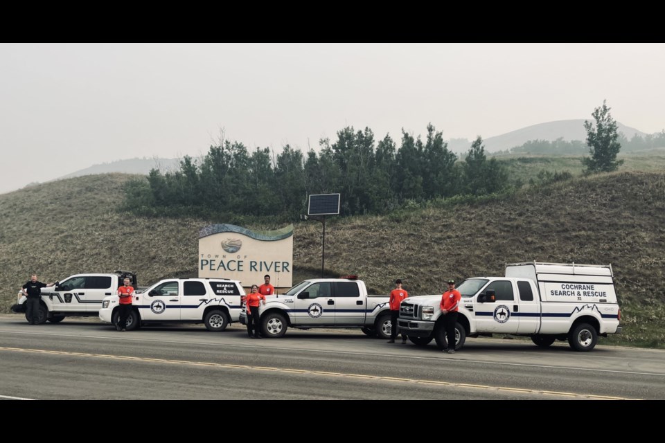 Cochrane Search and Rescue members recently assisted with wildfire evacuation and other efforts related to the ongoing emergency situations in both Grande Prairie and Peace River, Alta.