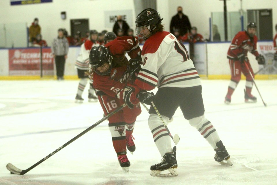 Airdrie Lightning Lose 3 1 In Home Opener Airdrietoday Com