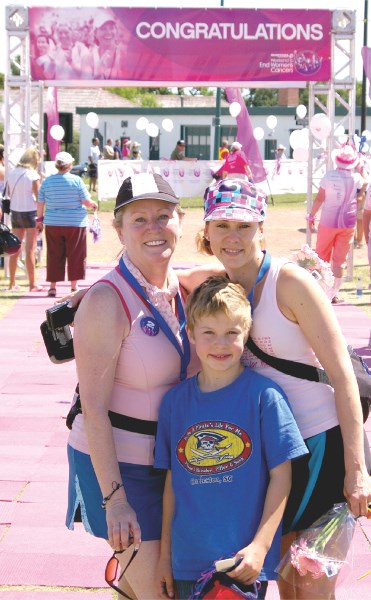 Worthy weekend &#8211; Sabrina Oakey (right), her mom Jeannette Asmus and her eight-year-old son Nolan celebrate the mother/daughter team&#8217;s finish at the Weekend to End 