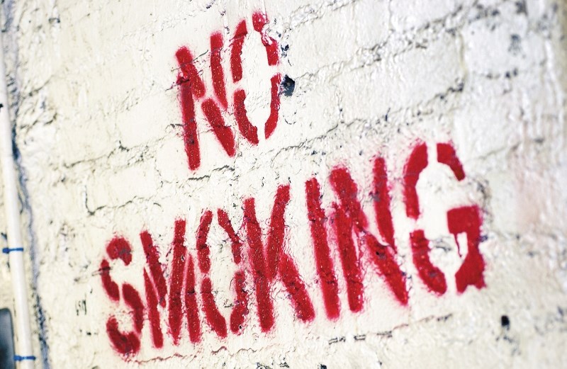 Residents are expected to use common sense when smoking around children in public spaces, after City council voted May 16 not to amend the Smoking Bylaw to prohibit smoking