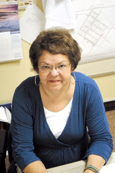 Village of Beiseker administrator Jo Ann Lambert is resigning her job to run for Ward 1 School Trustree in this fall&#8217;s municipal election.