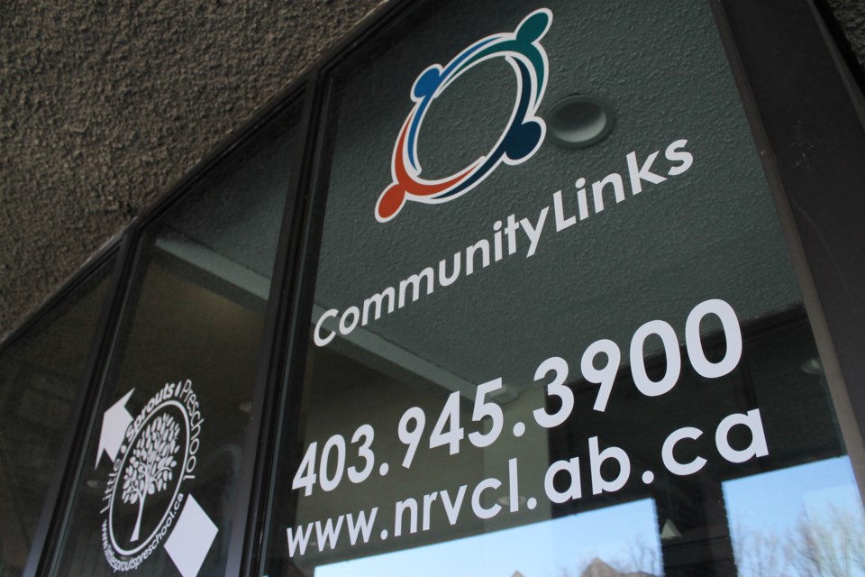 Community Links is a local social services agency devoted to supporting Airdrie and the surrounding north Rocky View communities.