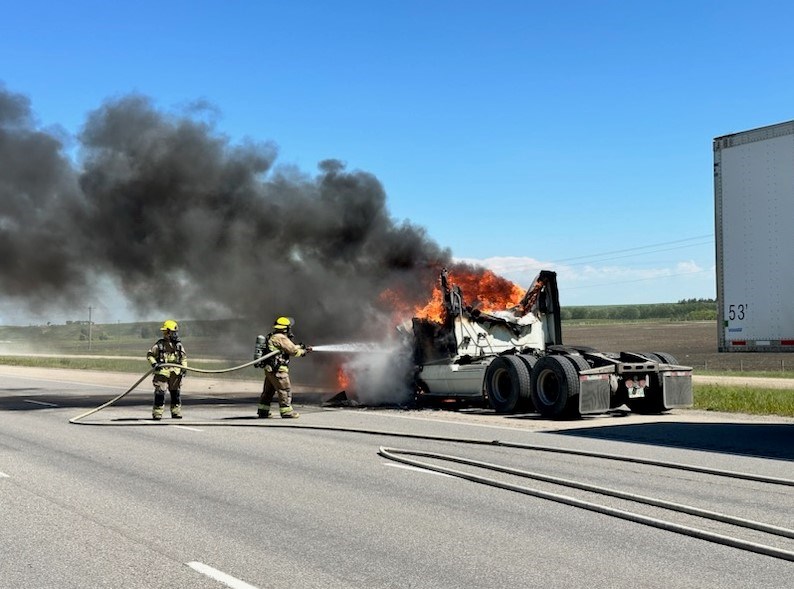 qeii-semi-fire-photo