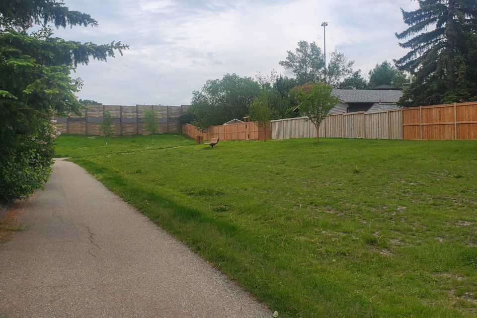 Robert McKague claimed he was attacked by a dog while riding his new e-bike through Airdrie’s Sandstone Park last weekend.