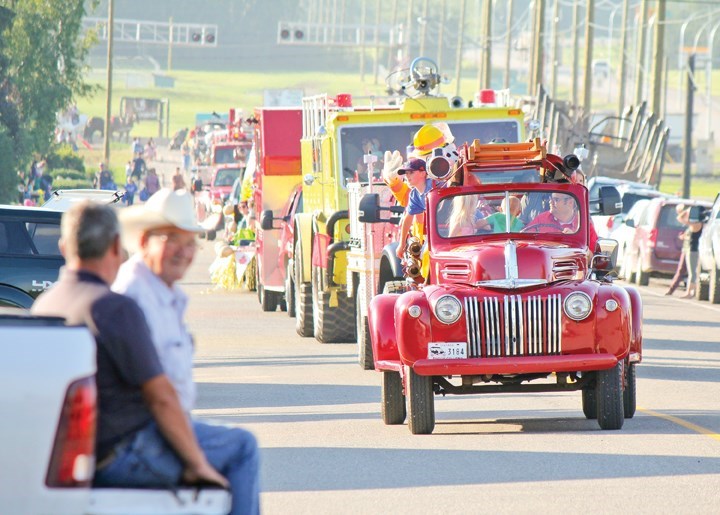 gold-pan-parade-2018