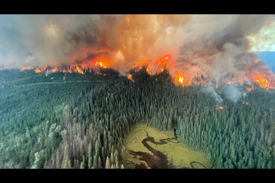 Ignition operation on the south flank of the Battleship Mountain fire, Sept. 8, 2022.
