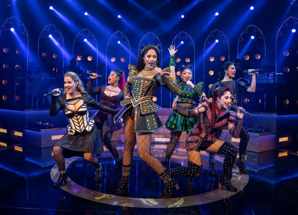 0003r-canadian-cast-of-six-l-r_-maggie-lacasse-elysia-cruz-jaz-robinson-julia-pulo-krystal-hernandez-lauren-mariasoosay-photo-credit_-joan-marcus