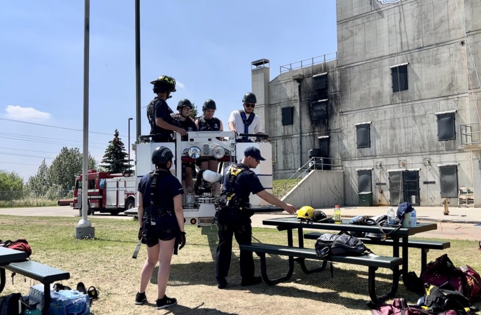 miyowatisiwin-camp-inspire-gives-indigenous-participants-a-taste-of-firefighting