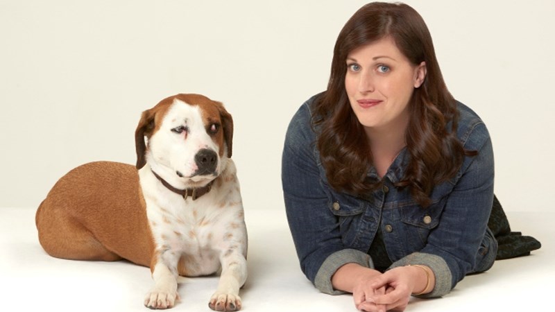 Allison Tolman and her best friend in Downward Dog.