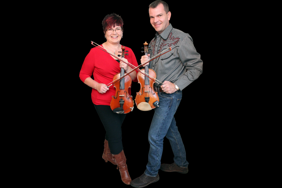 Champion fiddler Kendra Norris joins Scott Woods on his cross-Canada tour this summer. Photo supplied.