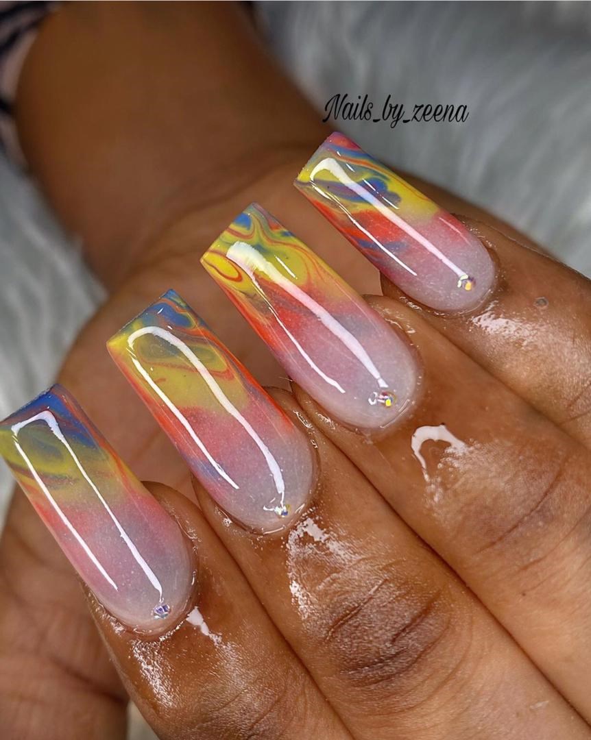 Upgrade your fashion sense with these cute nails styles 