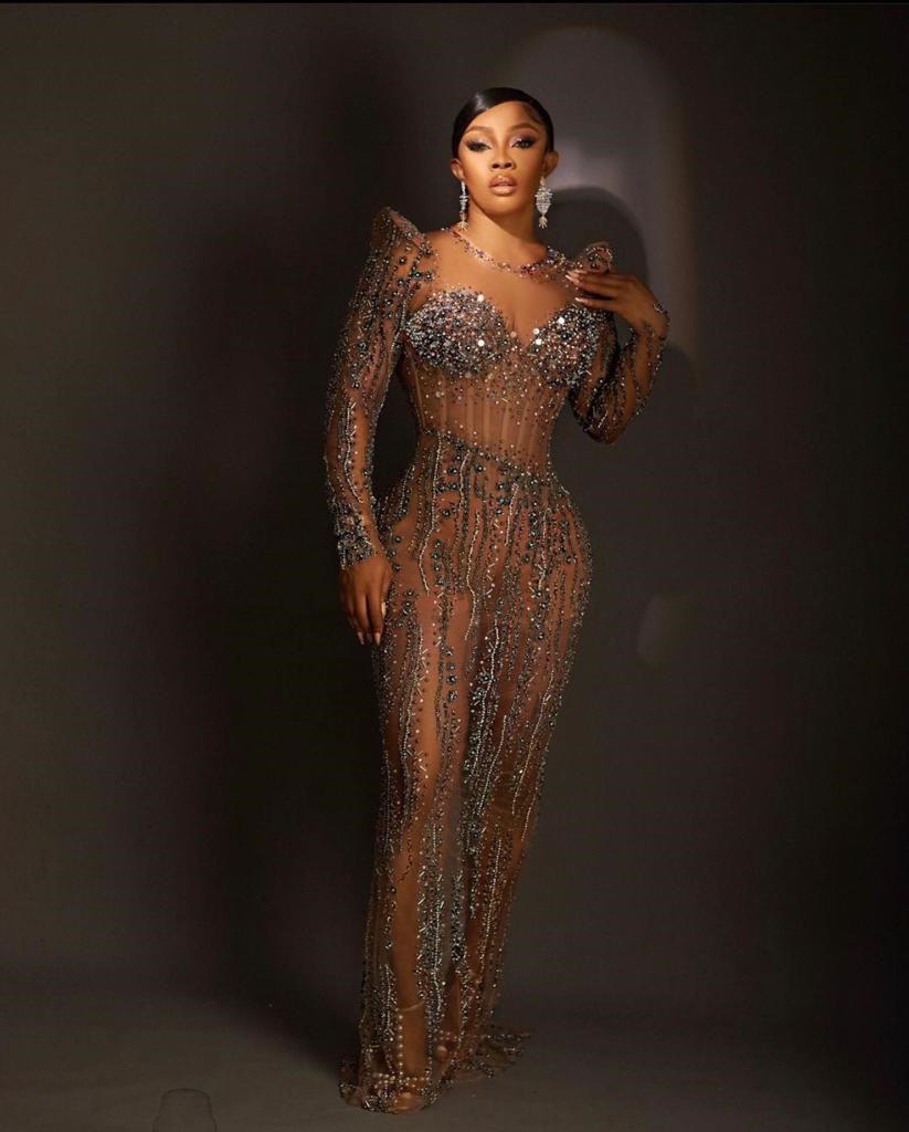 Toke Makinwa Wears Camel Toe Revealing Tight Outfit - Celebrities