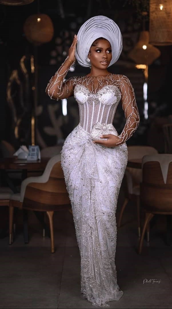 White lace aso clearance ebi styles