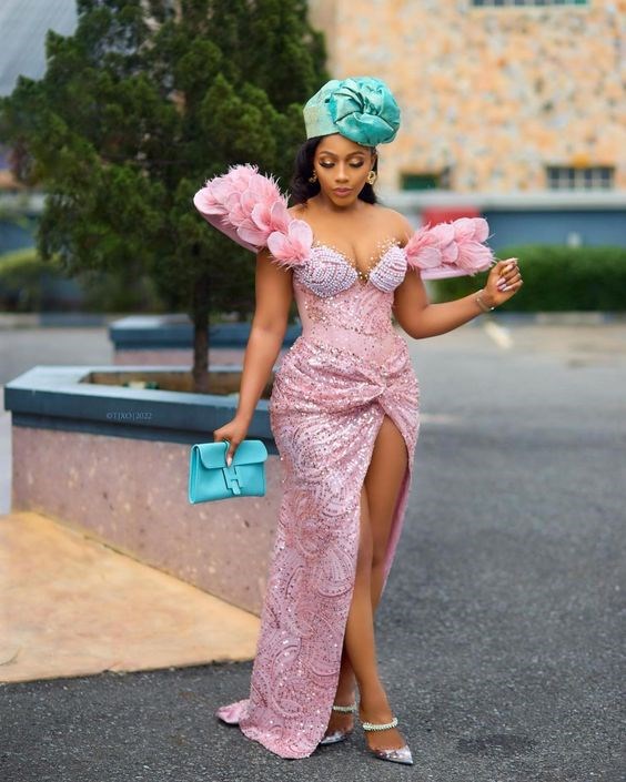 Gorgeous owambe lace styles for your 1st owambe of the Year 2024 