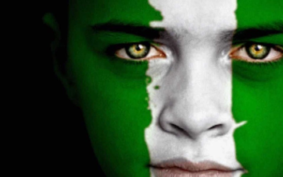 Nigerian-flag Kreative Diadem