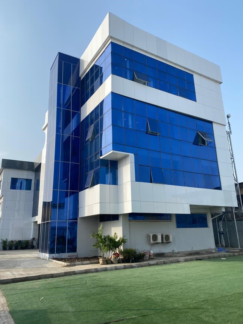 PERTINENCE GROUP BUILDING