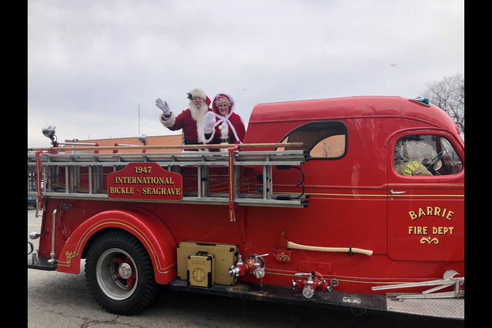Santa and Mrs. Claus toured through the streets of Barrie, ending their tour Saturday in downtown Barrie.