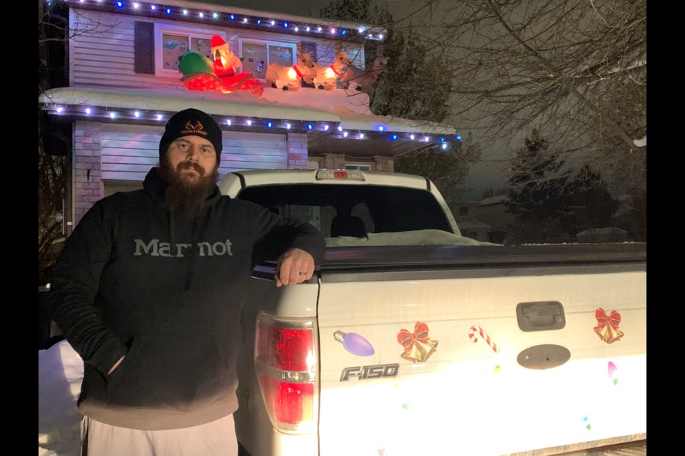 Andrew Carter isn't going to let the actions of one "Grinch" ruin his family's Christmas after they found their backyard display of inflatables destroyed.