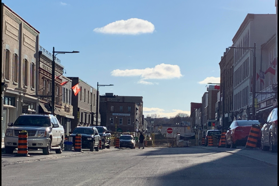 Dunlop Street East looking west from Mulcaster Street. Raymond Bowe/BarrieToday File Photo