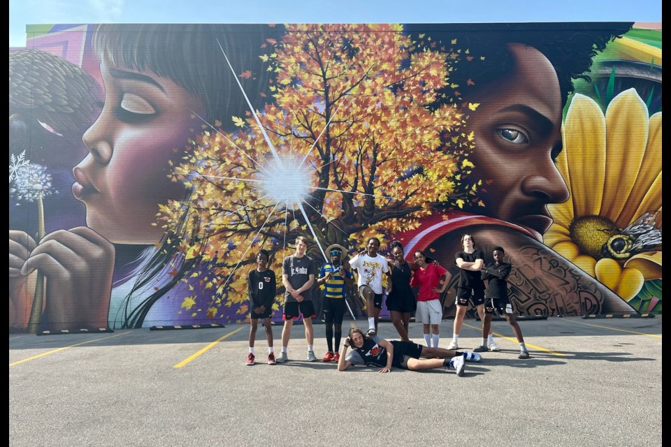 A new mural has been unveiled at Shak's World Community Centre in downtown Barrie.