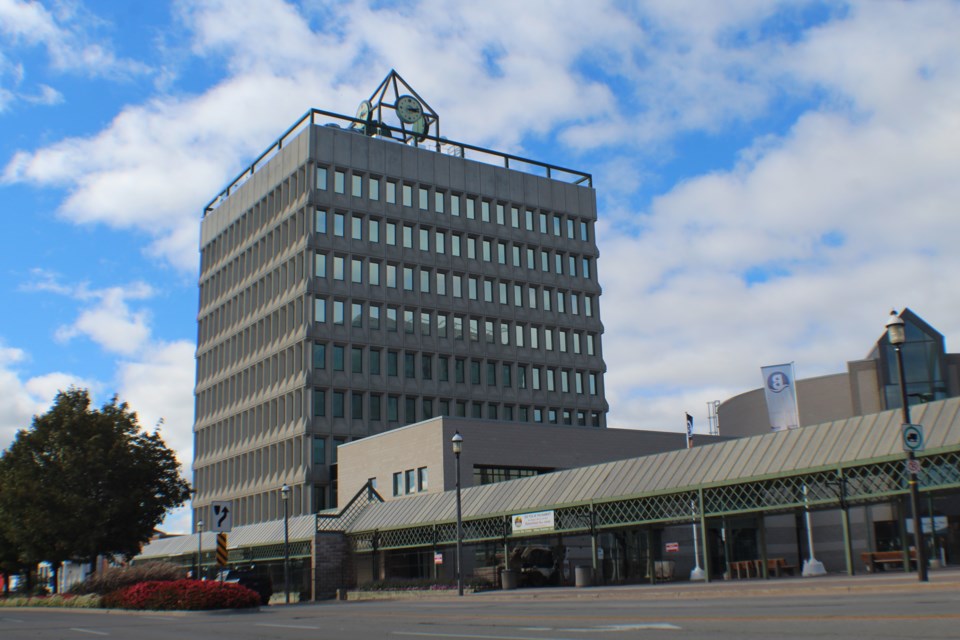 2018-10-04 Barrie City Hall RB