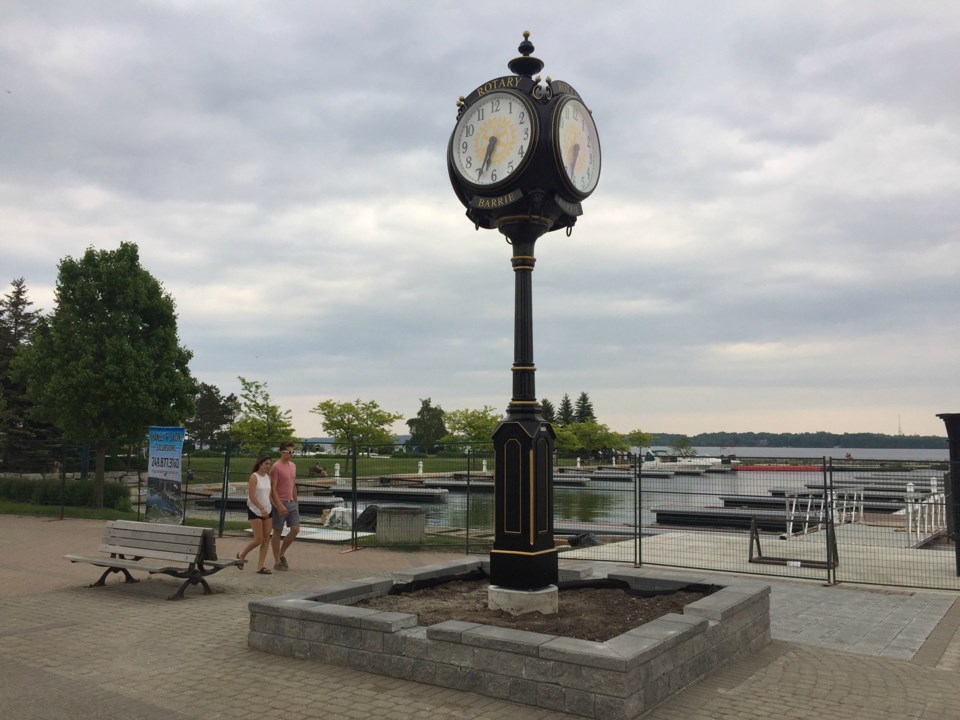 2017-06-12 Barrie Clock Tower SS (4)
