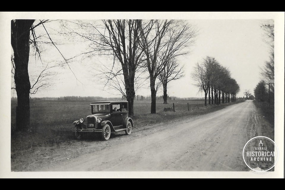 Highway 11 near Stroud 1926. Photo courtesy of Barrie Historical Archive.
