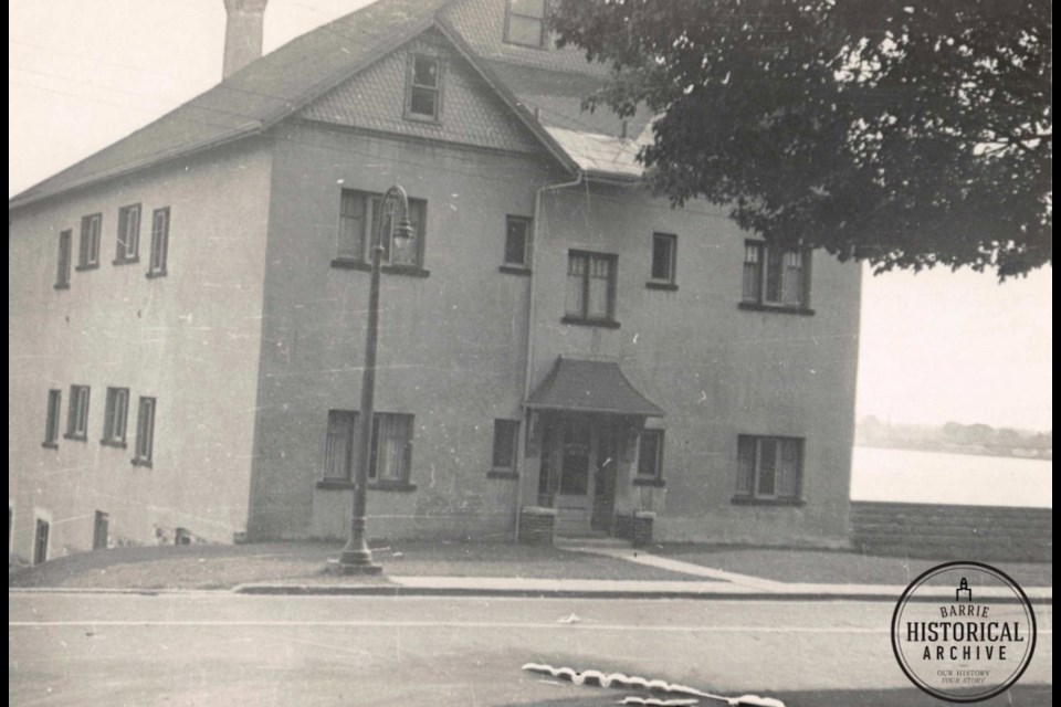 215 Dunlop Street East, the former Bayview Apartments. Photo courtesy of the Barrie Historical Archive