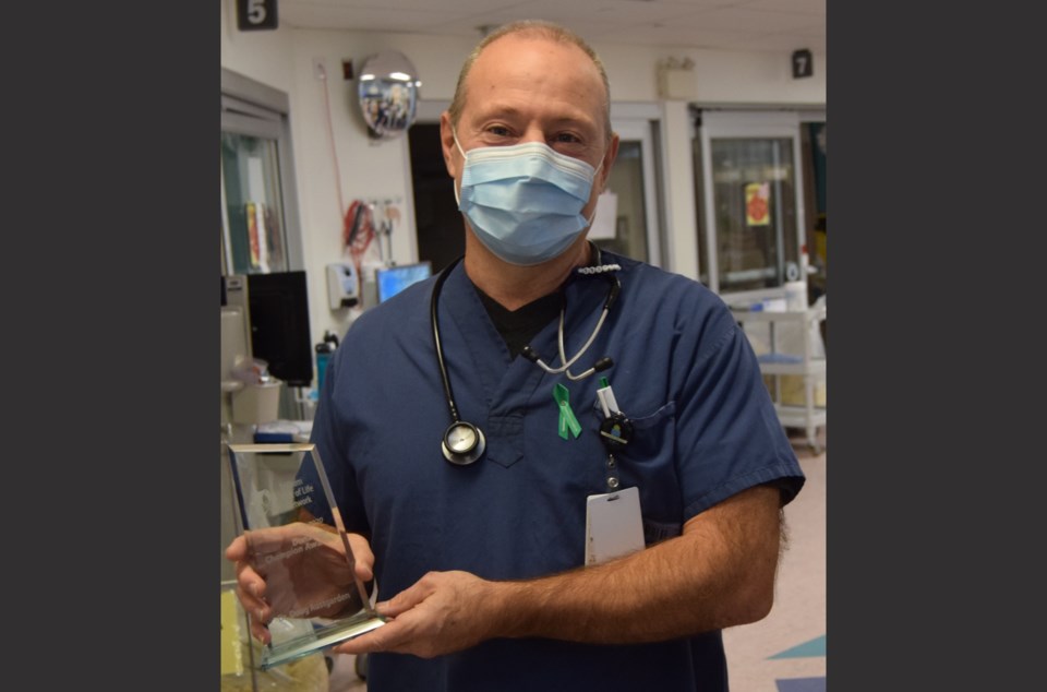 Dr Doug Austgarden Trillium Gift of Life Award November 2020 (2)