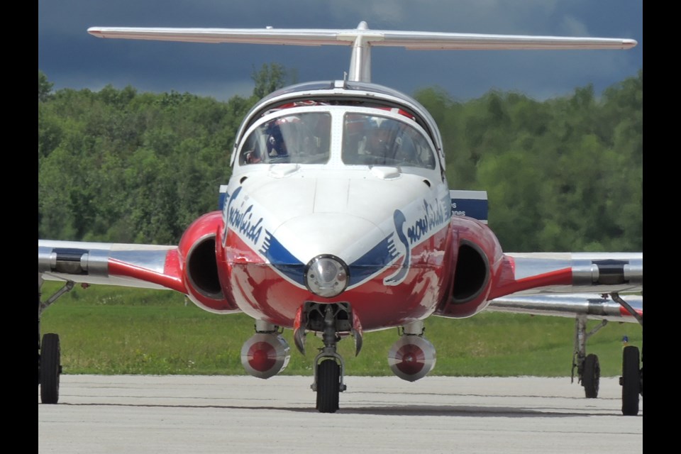 The Snowbirds arrived at Lake Simcoe Regional Airport Tuesday in advance of tomorrow's
Air Show over Kempenfelt Bay.          