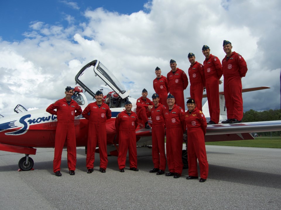 Snowbirds Team Pic