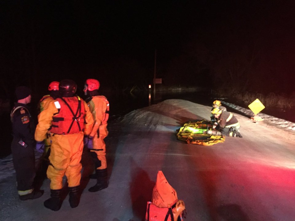 2018-02-22 Clearview Firefighters prepare for water rescue