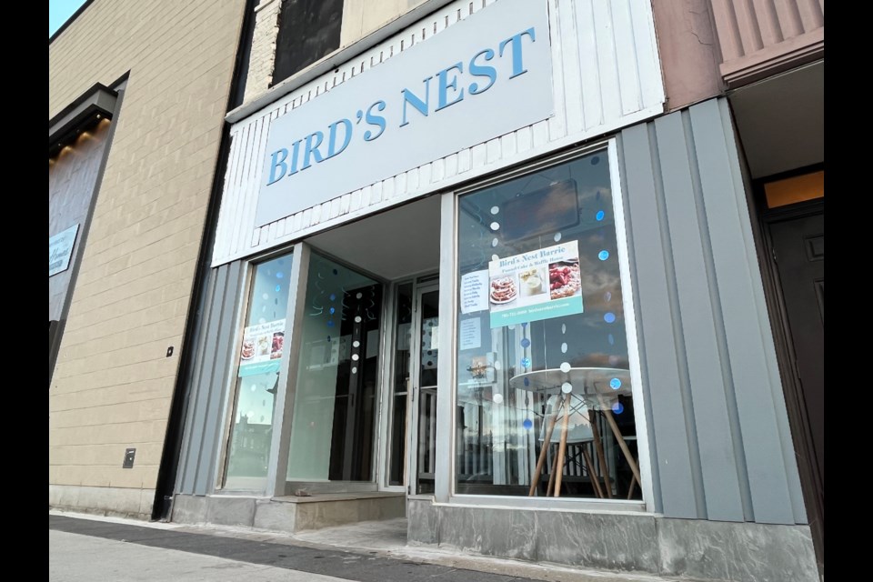 Bird’s Nest Barrie is a new funnel cakery and waffle house in downtown Barrie.