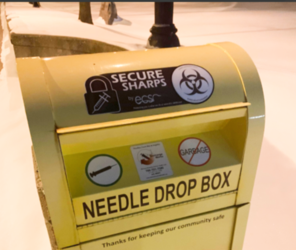 2022-02-28 Needle drop box RB crop
