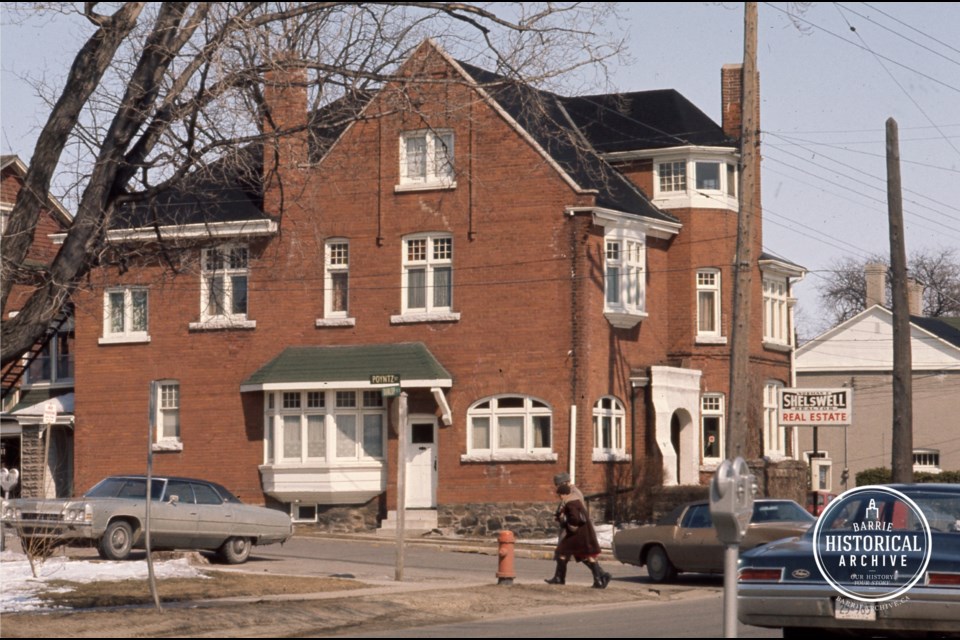 The building at 162 Dunlop St. E., as it appeared in 1973.