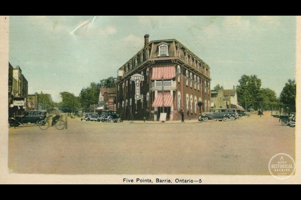 Postcard of the Five Points in downtown Barrie. 