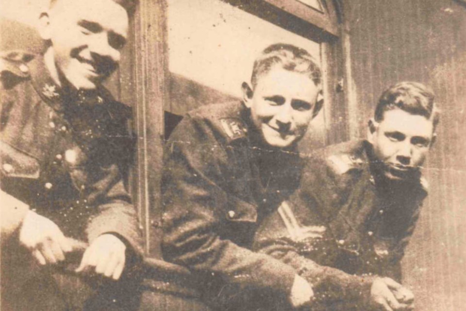 Clifford Wiseman, centre, leaves to fight in the Great War in 1916.