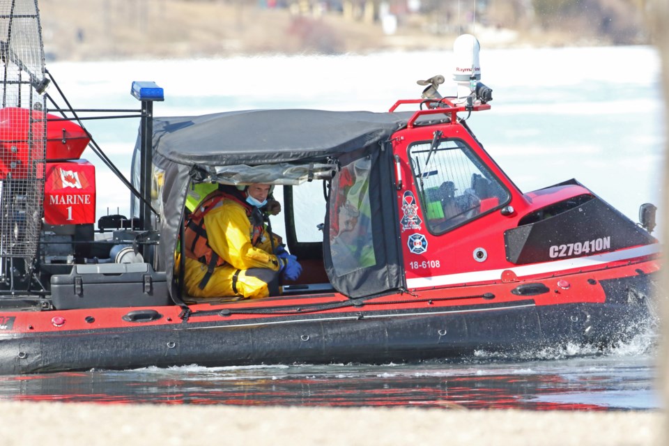 Barrie Fire and Emergency Services used a false alarm to get some hovercraft training in on Kempenfelt Bay, Saturday.