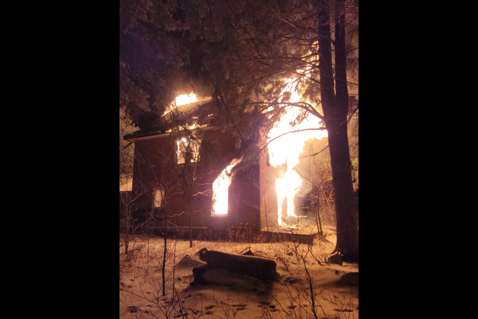 A fire broke out Wednesday at an abandoned farmhouse on Line 10 in Oro-Medonte.