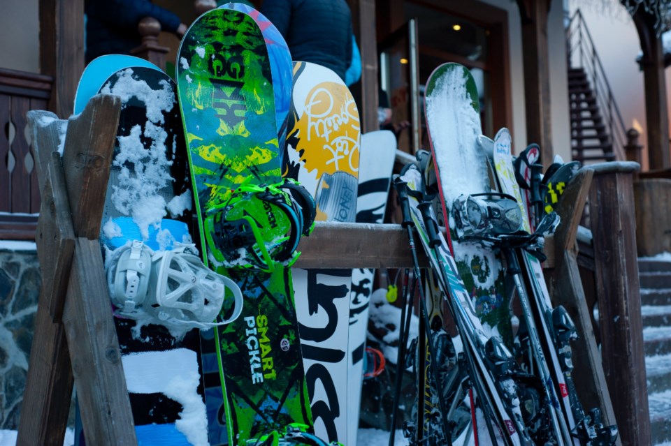 01052024skissnowboards