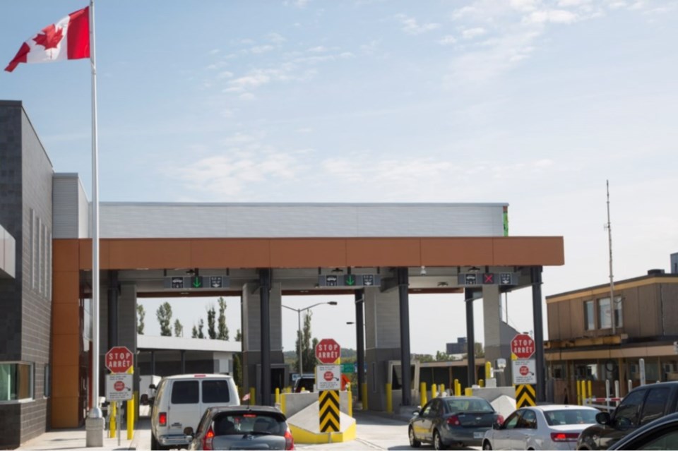 04042025bordercrossingka