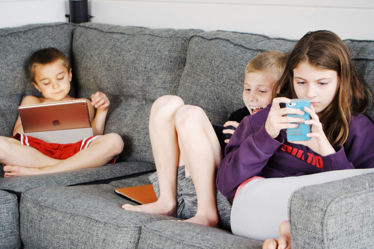 Mindfulness helps kids deal with too much screen time: local study