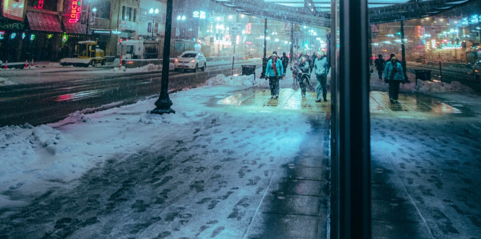 2021-12-01 downtown snow