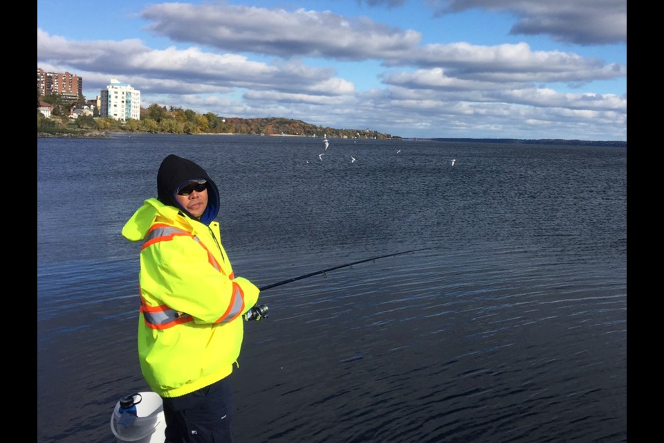 Yellow jacket fisherman' urges fellow anglers to keep it clean - Barrie News