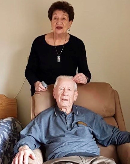 2017-09-26 Couple married 70 years