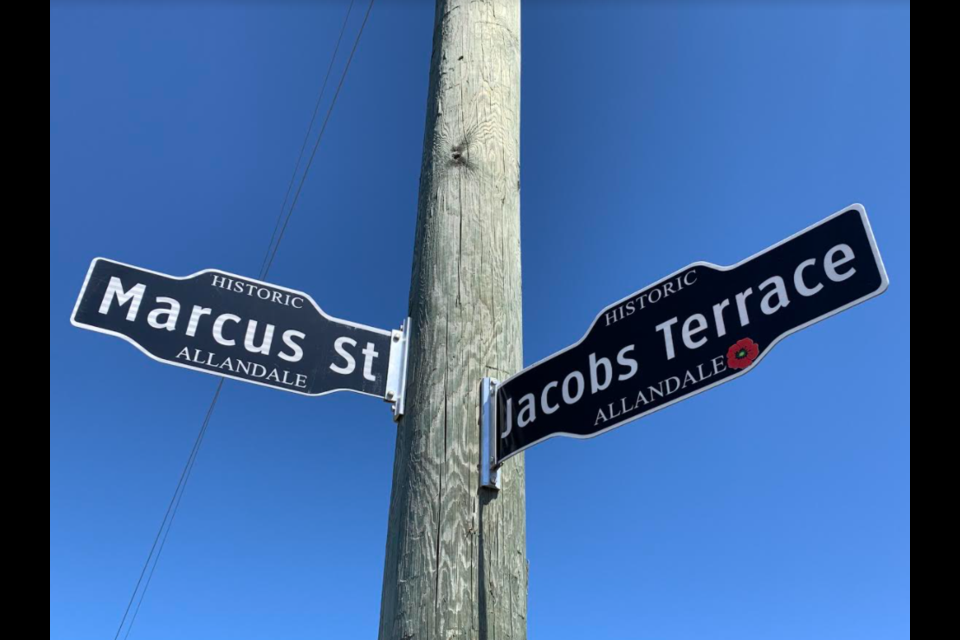 The intersection is Marcus Street and Jacobs Terrace, just off Anne Street in Barrie. 